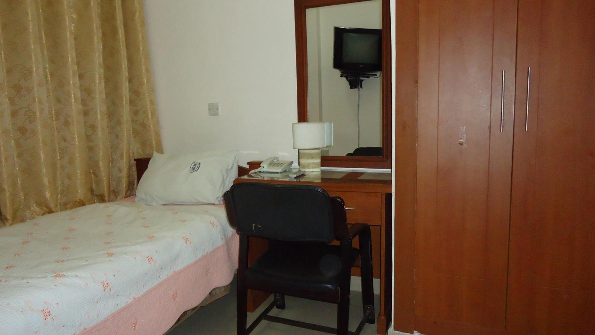 Rainbow Hotel Dar es Salaam Værelse billede